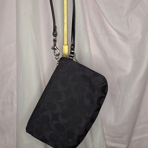 Coach Black Signature Wristlet - Picture 3 of 3